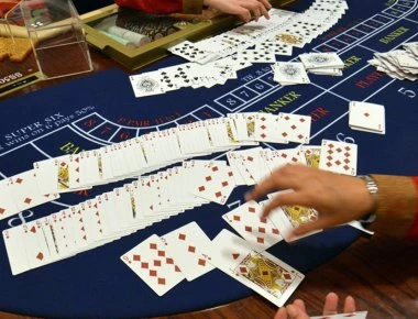 16 δισ. ευρώ πόνταραν οι Έλληνες τo 2017 σε τυχερά παιχνίδια